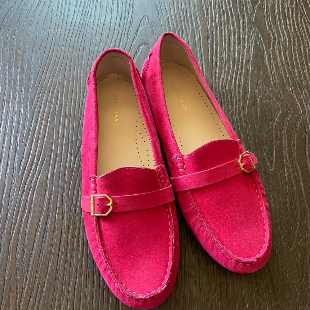 Cole Hahn, Size 8, pink suede flats.